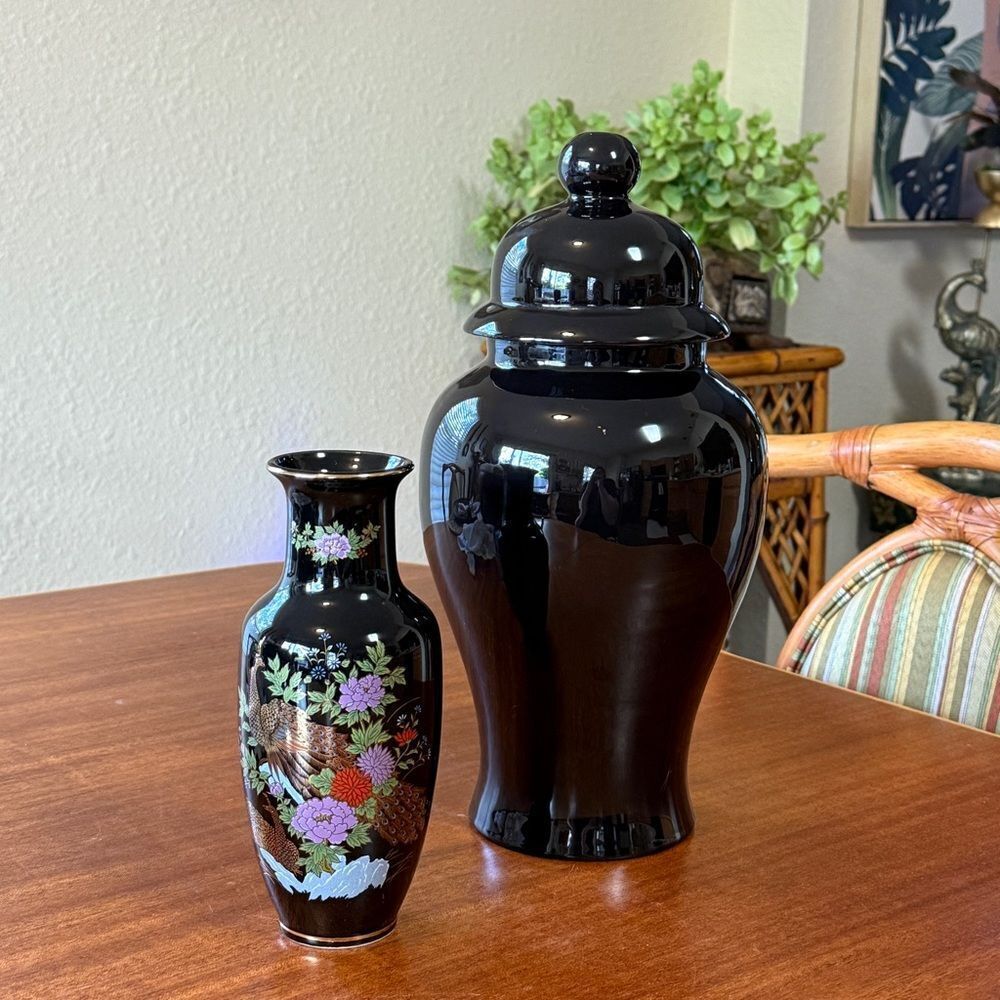 Vintage Ceramic Peacock Imperial Kutani 8” Japanese Vase and 15” Ceramic Pottery - Picture 6 of 16